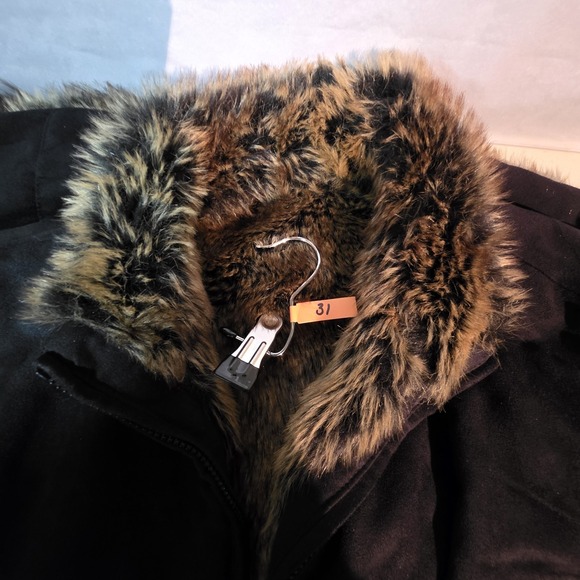 Outback Trading Company Womens Vest Sz XL Faux Fur Reversible With Pockets Black - Picture 14 of 14